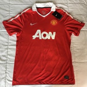 NWT Manchester United Nike Jersey, L